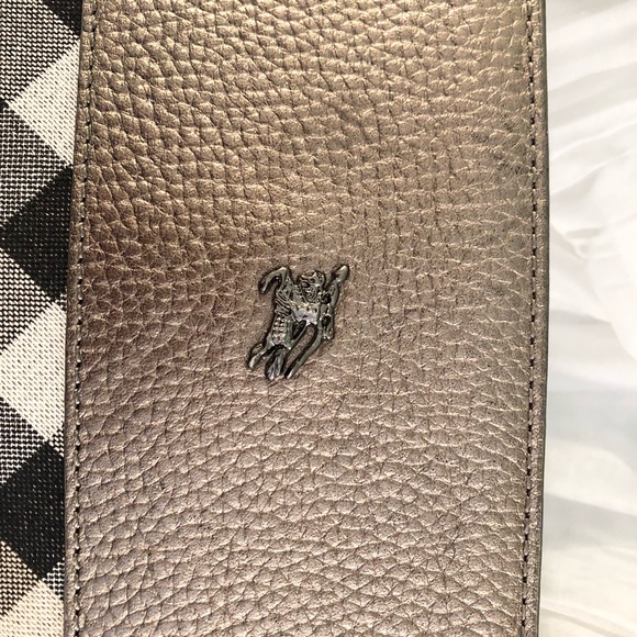 BURBERRY Stowell Roll-Up Tote - Picture 6 of 12